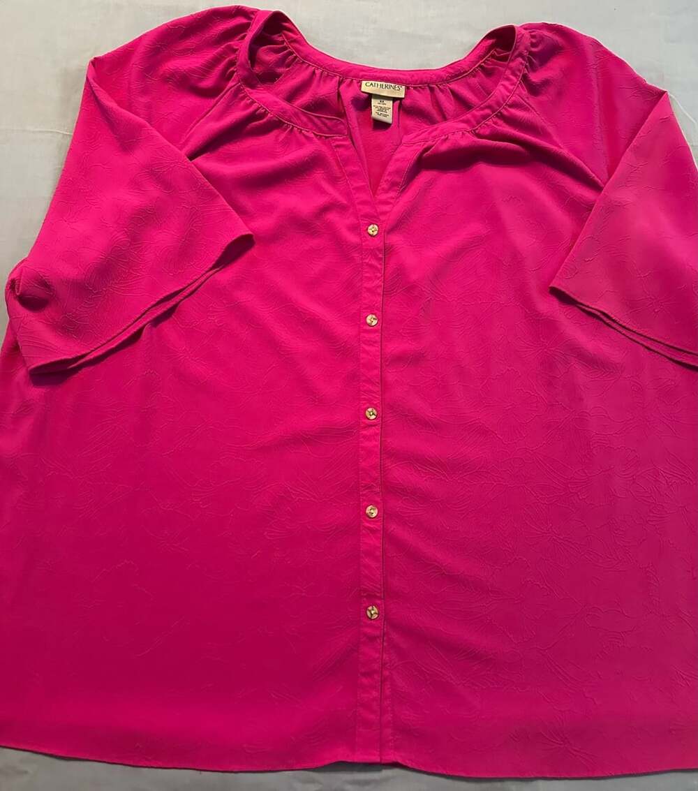 Catherines Blouse, Size 3X (26/28W), Pink Floral Textured Button Down